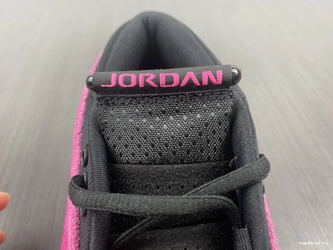 Retro Low Jordan Pink DH4121-600 (W) Shocking 14 1202